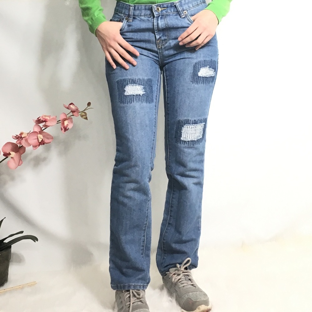 Lucky Brand girls destroyed billy straight Jeans.